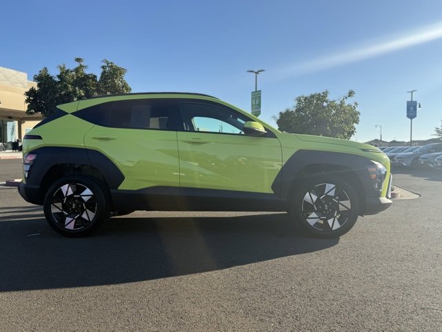 Certified 2025 Hyundai Kona SEL image 9