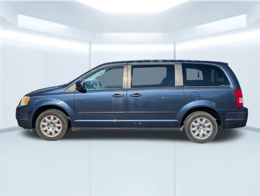 Used 2008 Chrysler Town & Country LX video 2