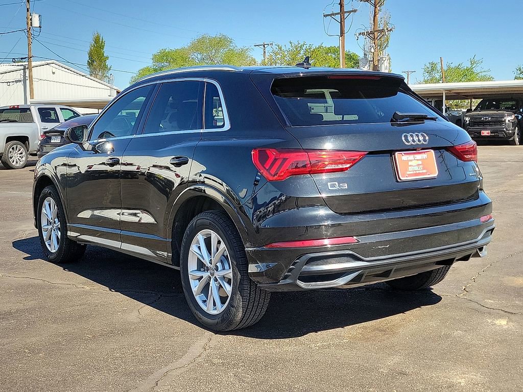 Used 2021 Audi Q3 2.0T Premium AWD/4WD image 3