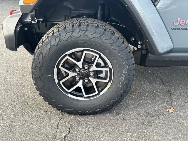 New 2026 Jeep Wrangler Unlimited Rubicon image 13