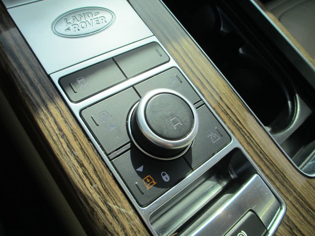 Used 2021 Land Rover Range Rover Westminster Edition image 30