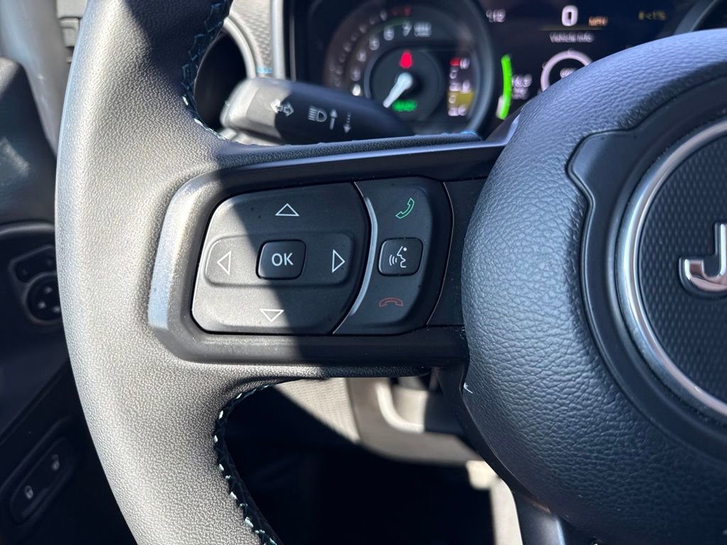 Used 2024 Jeep Wrangler Unlimited Rubicon 4xe image 23