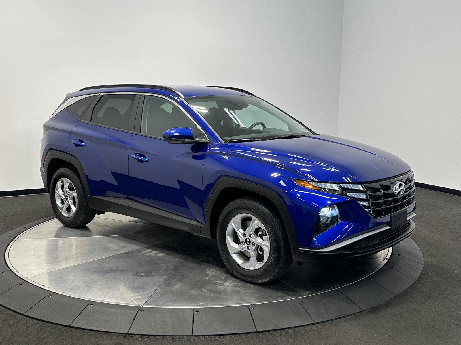 Certified 2024 Hyundai Tucson SEL AWD/4WD image 2