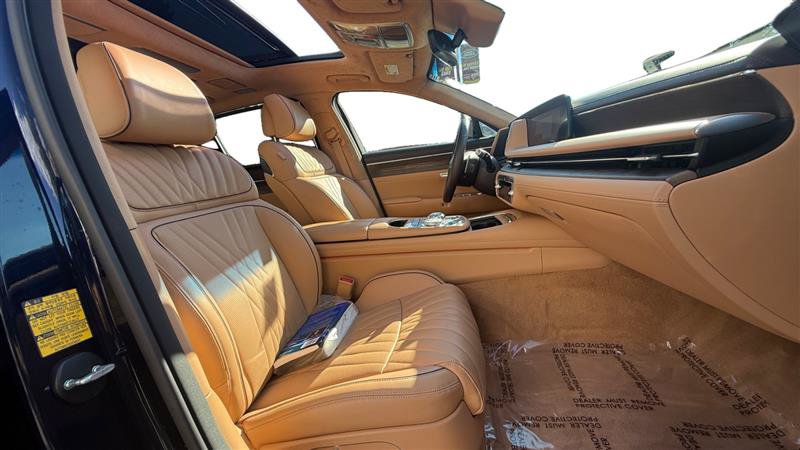 Used 2023 Genesis G90 3.5T AWD/4WD image 17