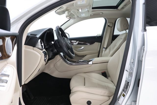 Used 2019 Mercedes-Benz GLC 300 4MATIC Coupe image 16