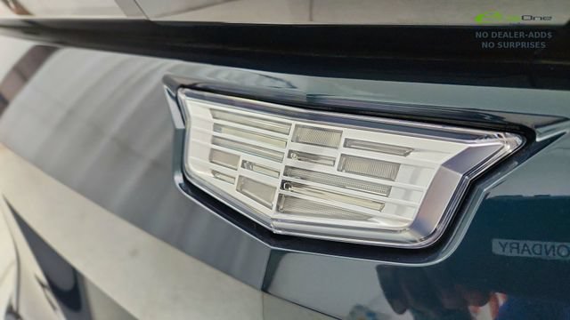 Used 2025 Cadillac Lyriq Luxury w/ LPO, Floor Liner Package RWD image 19