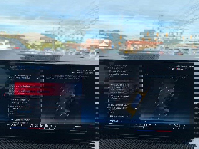 New 2026 BMW X5 M60i w/ Climate Comfort Package image 19