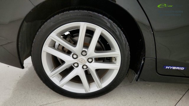Used 2015 Lexus CT 200h w/ Navigation Package FWD image 84