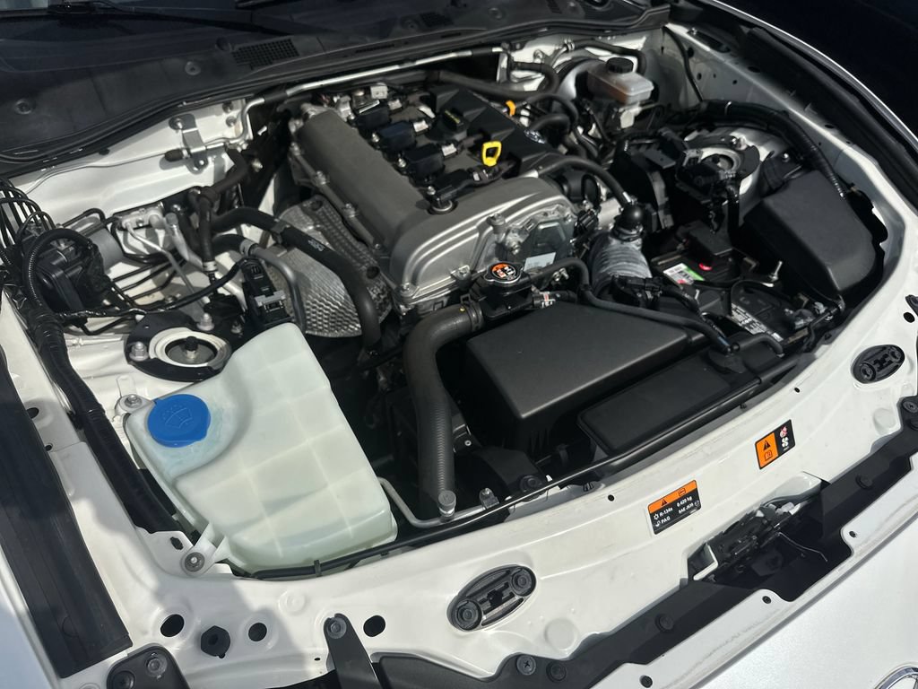 Used 2019 MAZDA MX-5 Miata RF Grand Touring RWD image 21