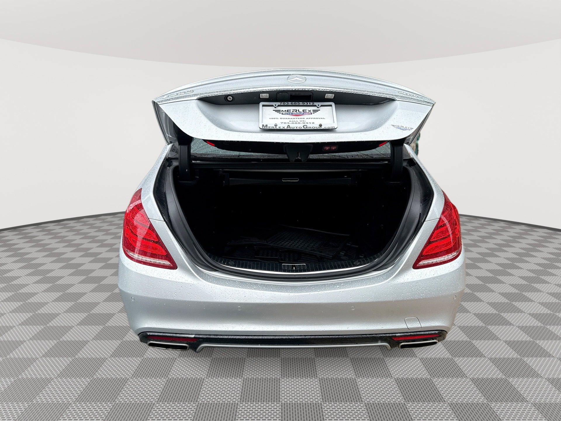 Used 2015 Mercedes-Benz S 550 4MATIC Sedan image 21