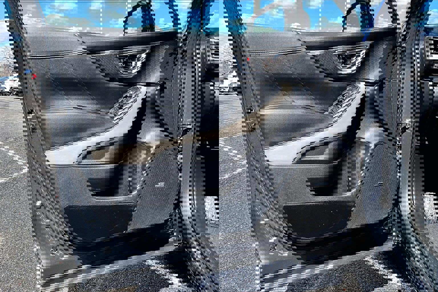 Used 2022 Subaru Forester Limited image 21