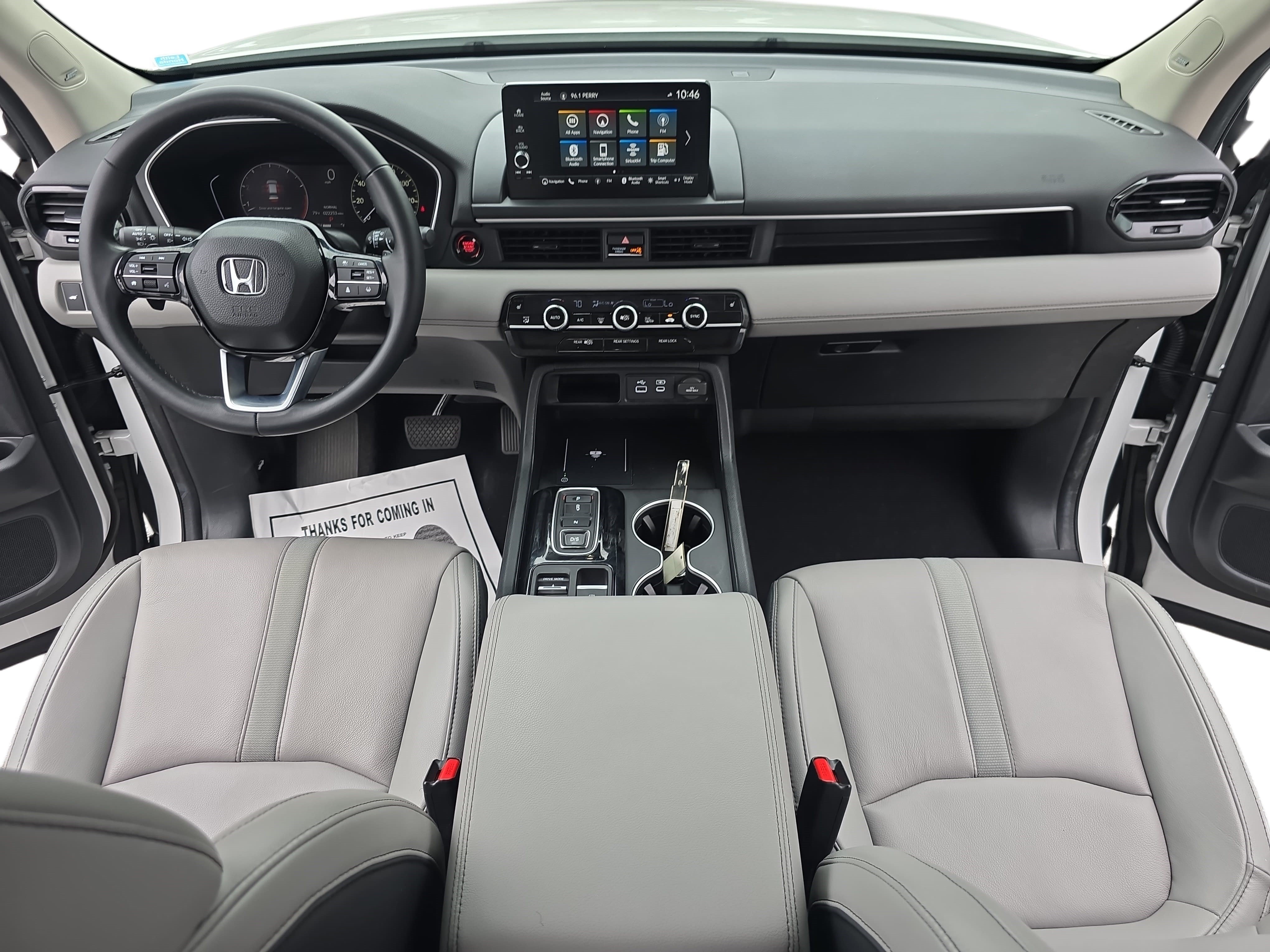 Certified 2024 Honda Pilot Touring image 9