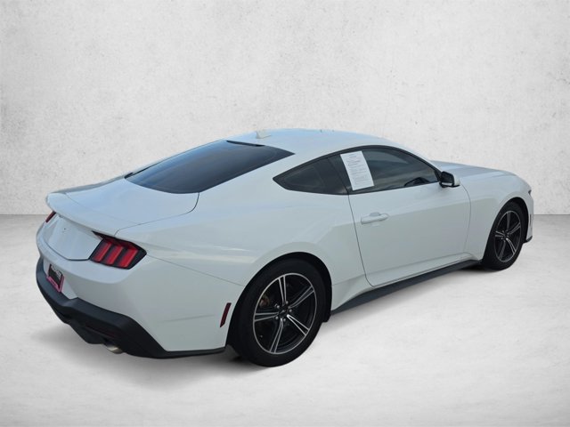 Used 2024 Ford Mustang Coupe RWD image 5