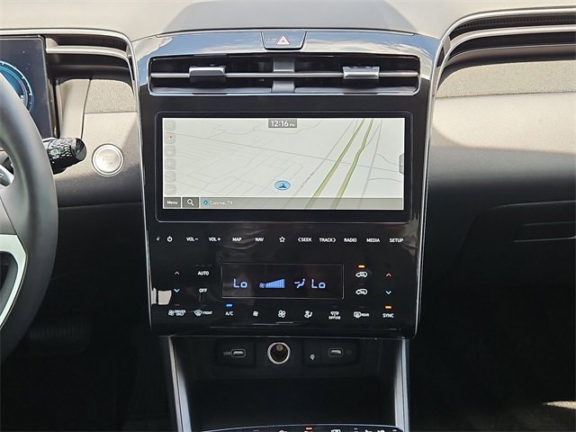 Used 2024 Hyundai Tucson Limited image 22