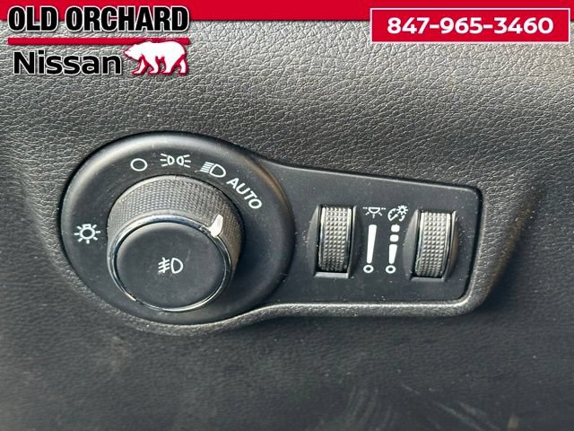 Used 2023 Jeep Compass Limited w/ Elite Group for (Red) Edition AWD/4WD image 10