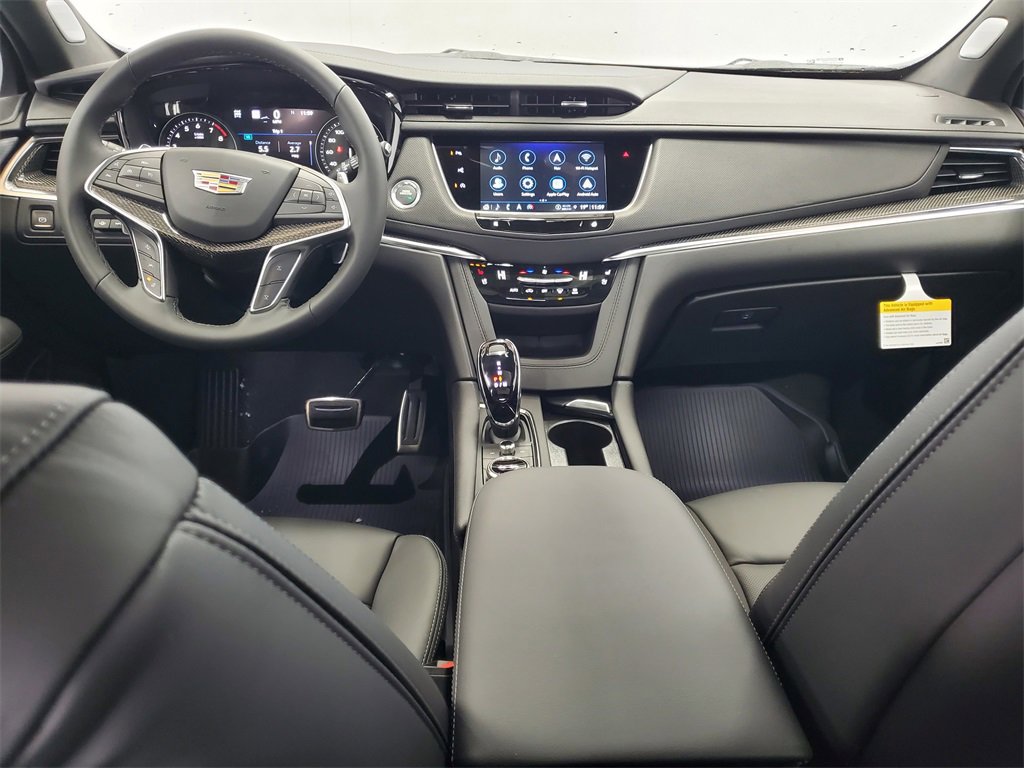 New 2026 Cadillac XT5 Sportv w/ LPO, Onyx Lite Package image 5