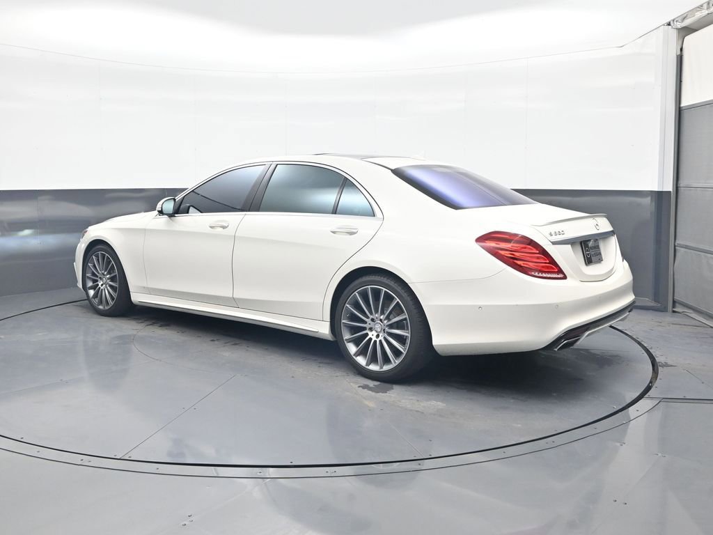 Used 2016 Mercedes-Benz S 550 Sedan image 5