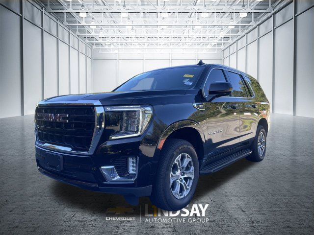 Used 2022 GMC Yukon SLE w/ Gmc Pro Safety Plus Package AWD/4WD image 4