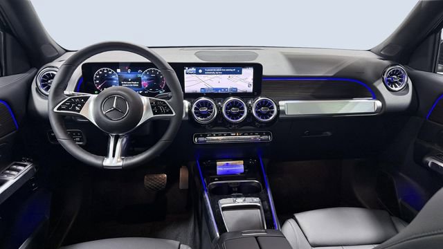 New 2026 Mercedes-Benz GLB 250 4MATIC image 6