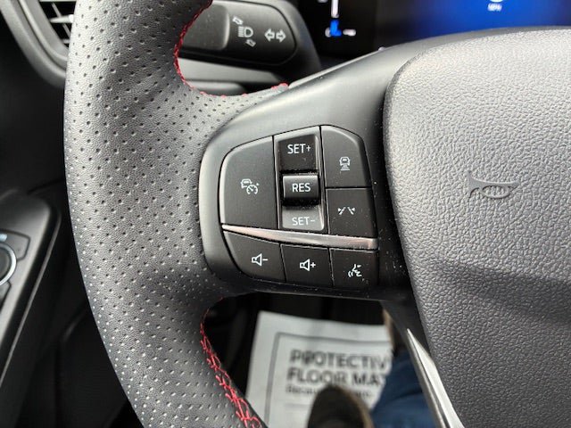 Used 2024 Ford Escape ST-Line w/ Tech Pack #1 AWD/4WD image 24