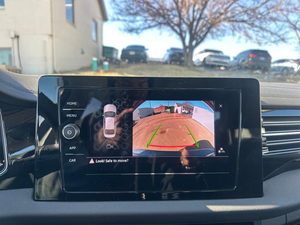 Used 2025 Volkswagen Jetta S image 17