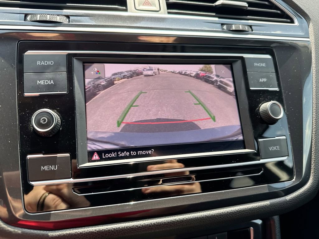 Used 2024 Volkswagen Tiguan S AWD/4WD image 15
