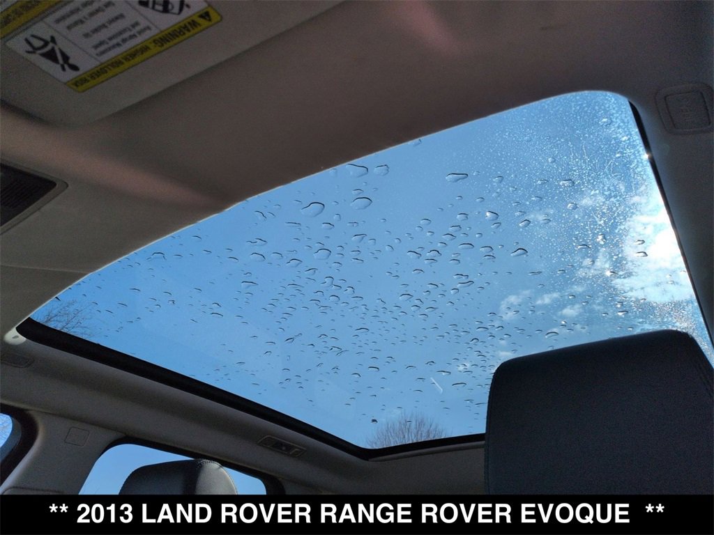 Used 2013 Land Rover Range Rover Evoque Pure Premium image 2