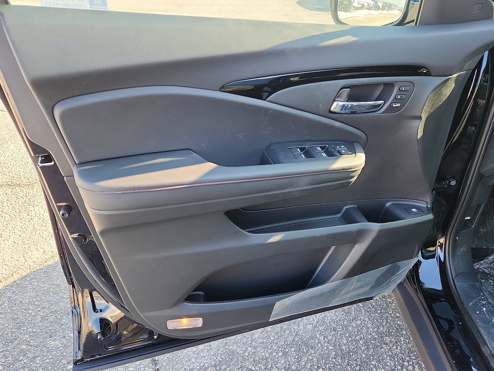 New 2026 Honda Ridgeline Black Edition image 8