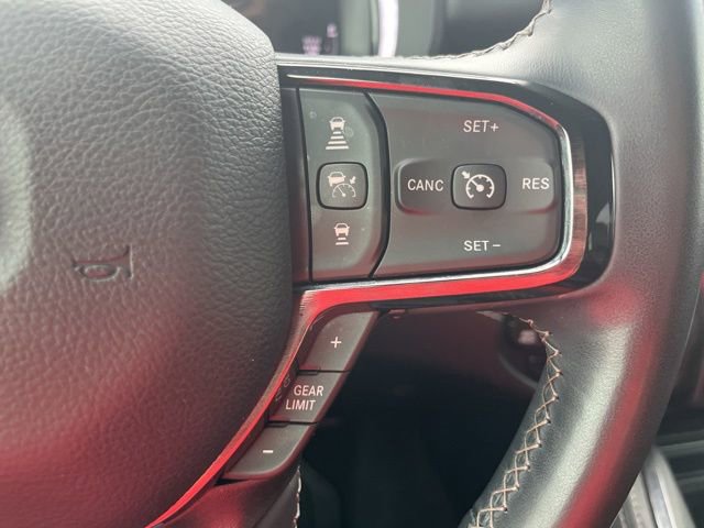 Used 2023 RAM 1500 Limited image 32