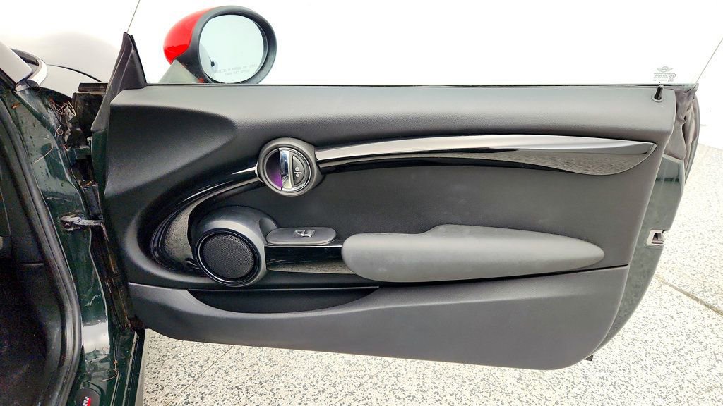 Used 2015 MINI Cooper John Cooper Works image 21