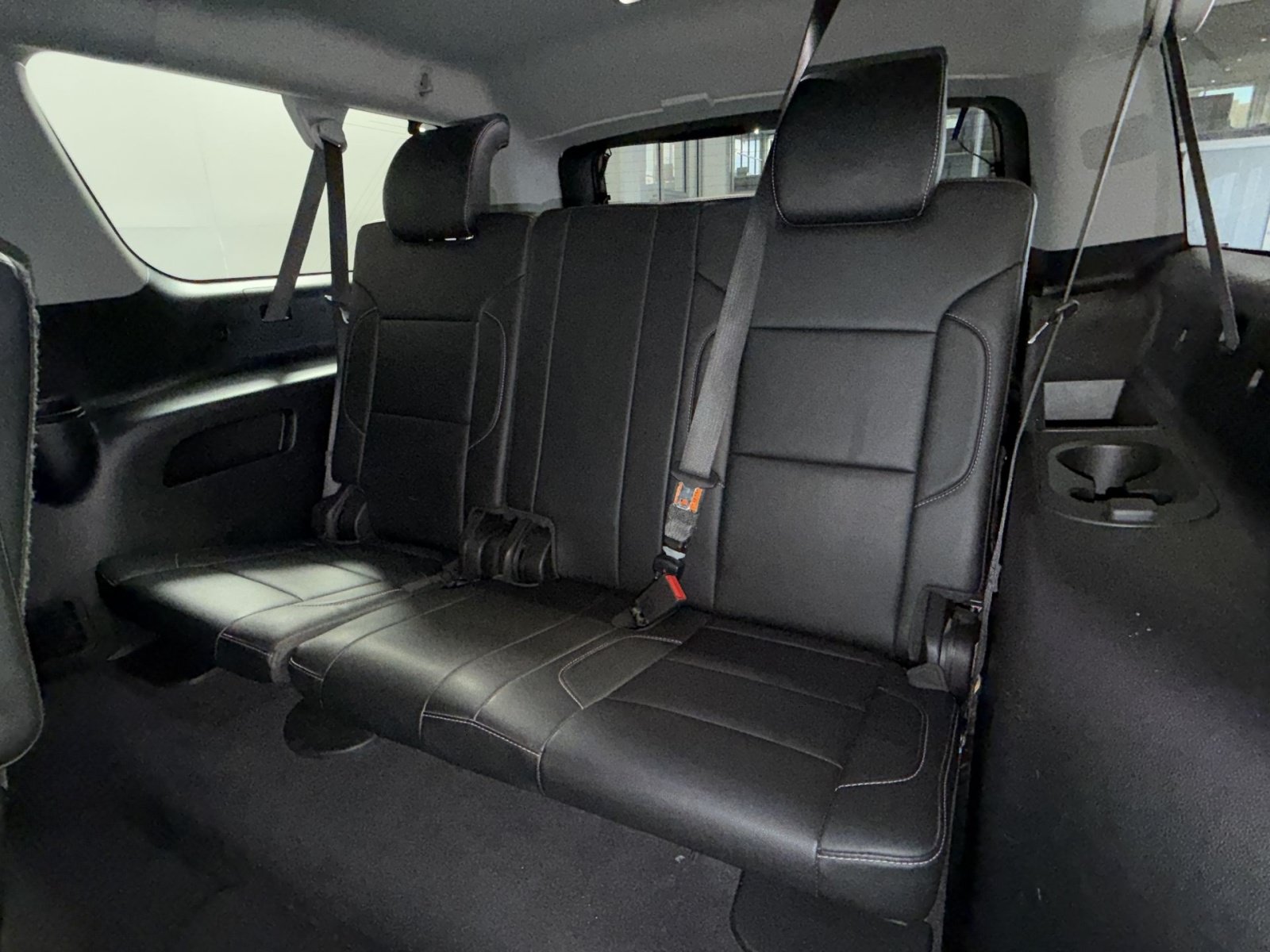 Used 2020 Chevrolet Suburban LT AWD/4WD image 25