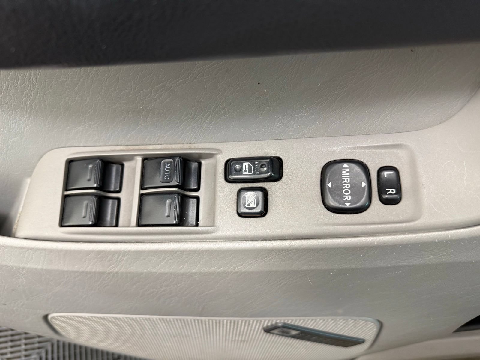 Used 2005 Toyota 4Runner Limited RWD image 12