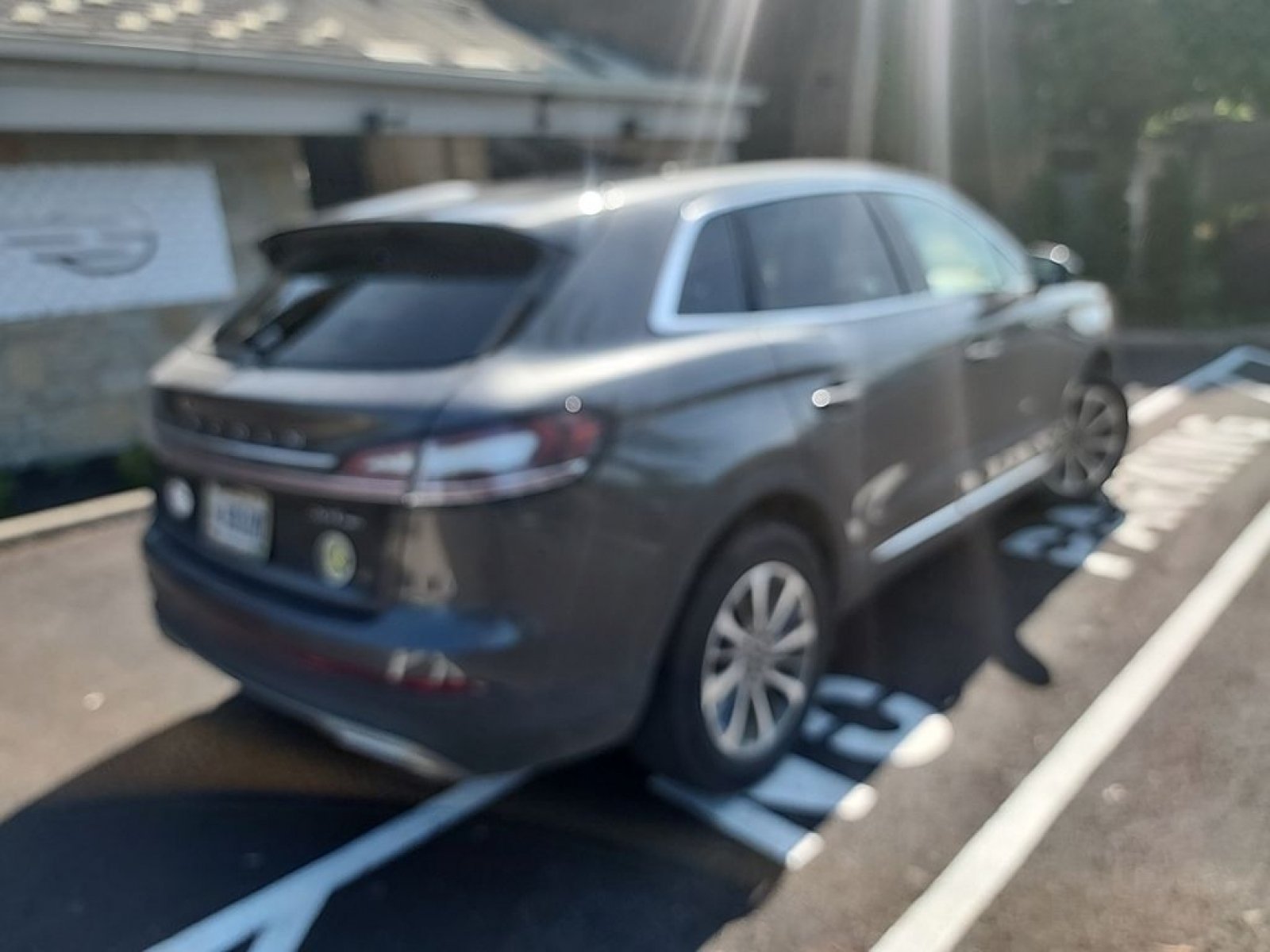 Used 2019 Lincoln Nautilus Select AWD/4WD image 6