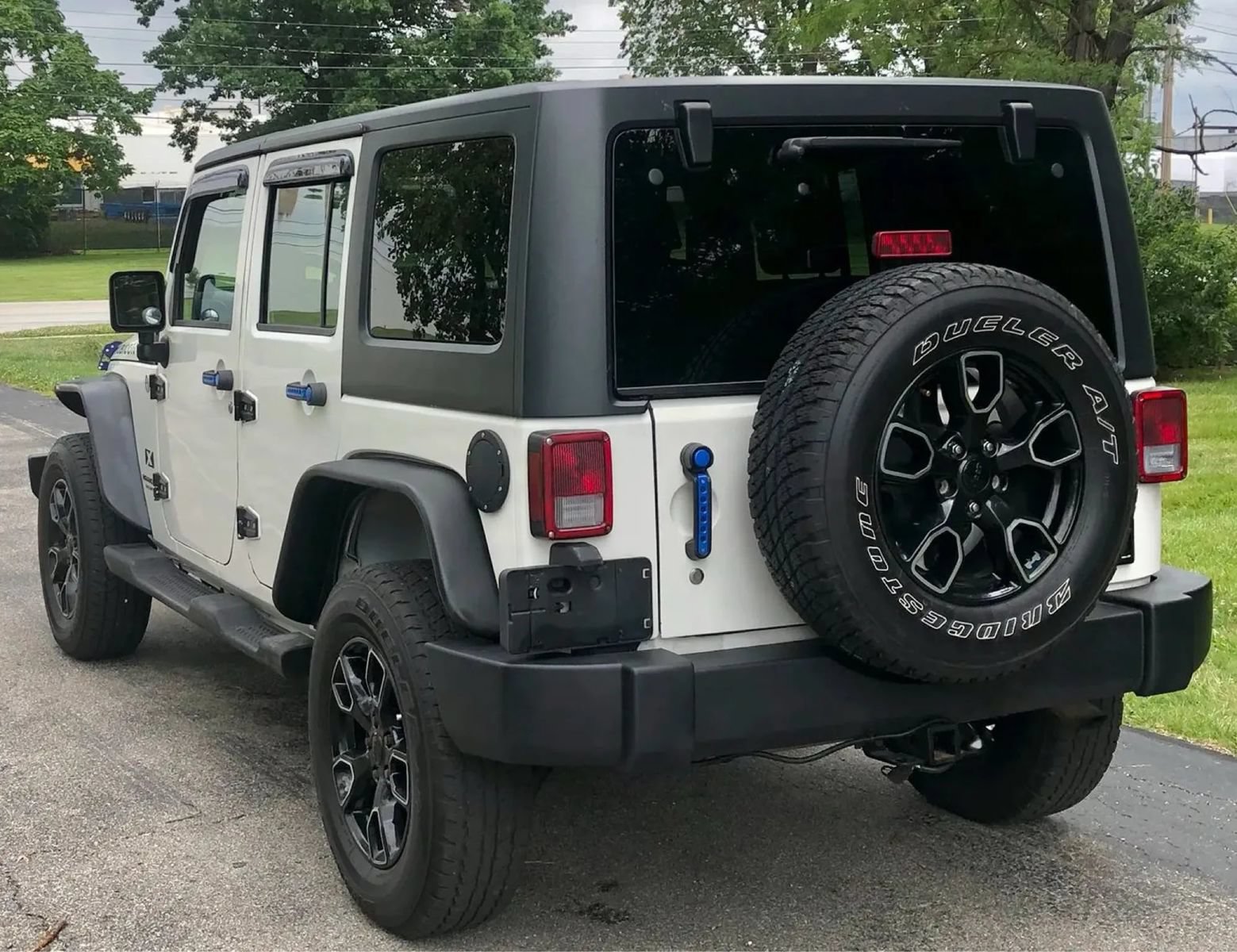 Used 2009 Jeep Wrangler Unlimited X AWD/4WD image 7