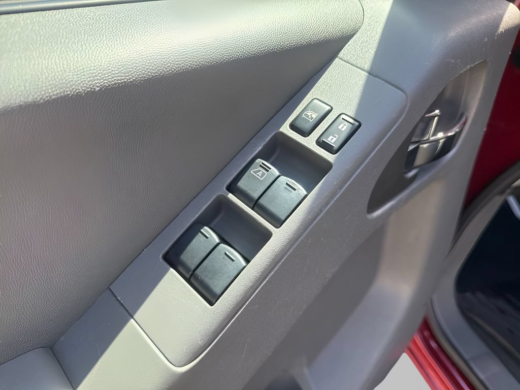 Used 2019 Nissan Frontier SV RWD image 19
