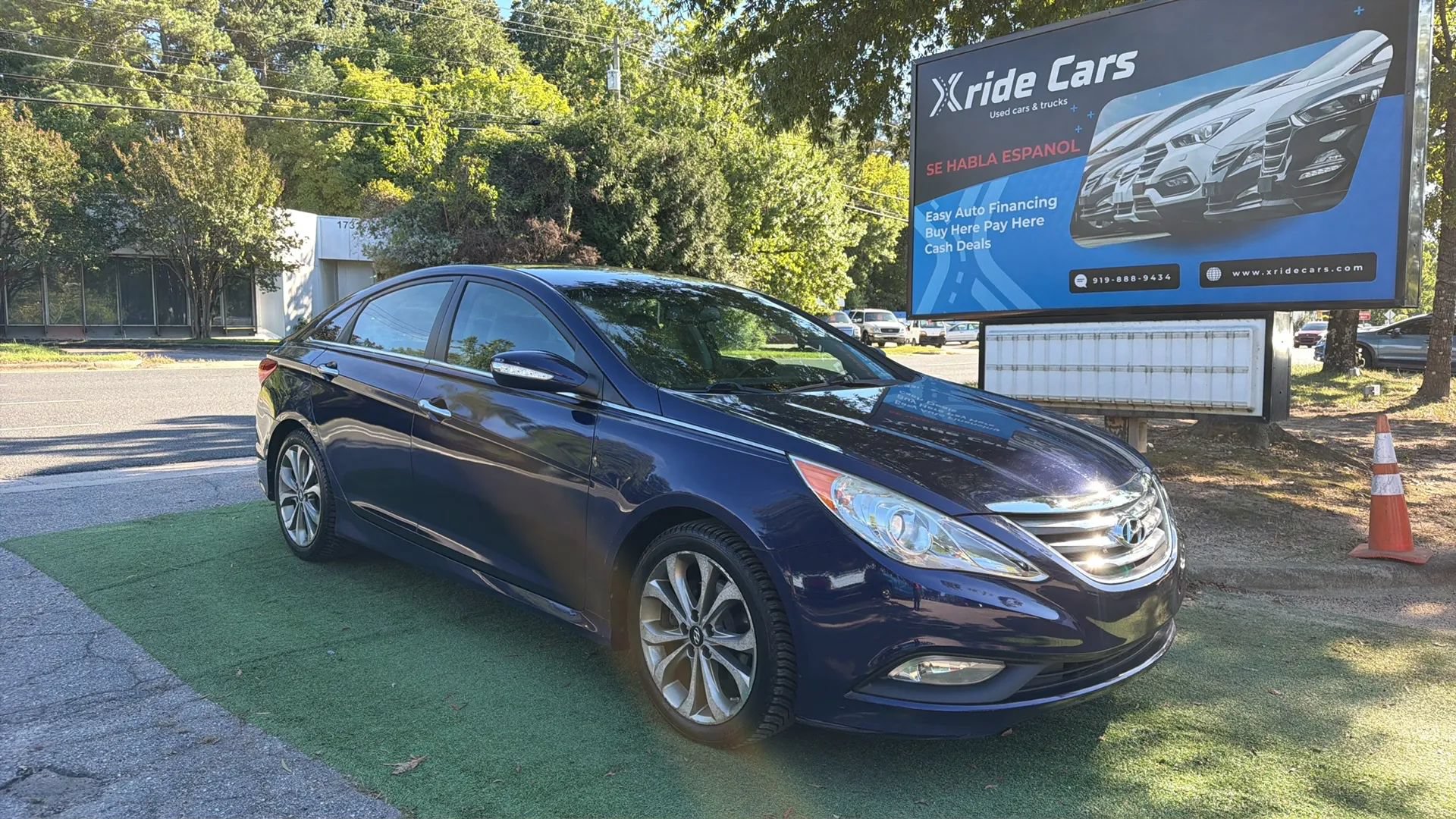 Used 2014 Hyundai Sonata SE FWD image 1