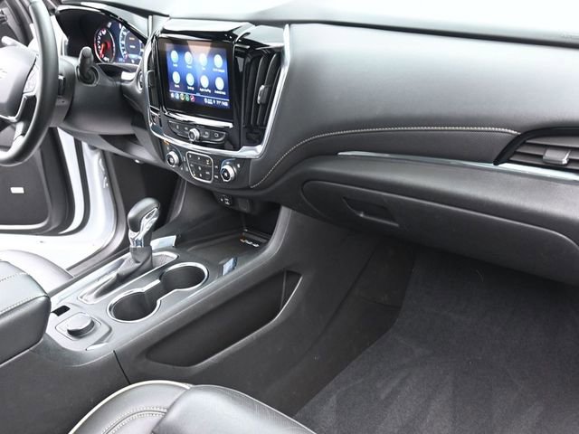 Used 2023 Chevrolet Traverse Premier image 31