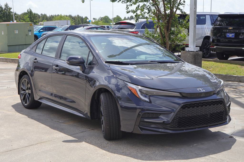Used 2026 Toyota Corolla SE w/ SE Package FWD image 23