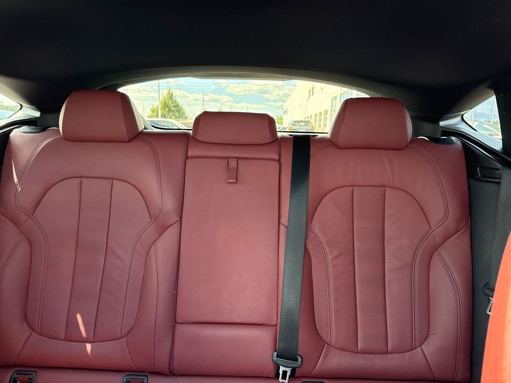 Used 2021 BMW X6 sDrive40i w/ Premium Package 2 RWD image 20