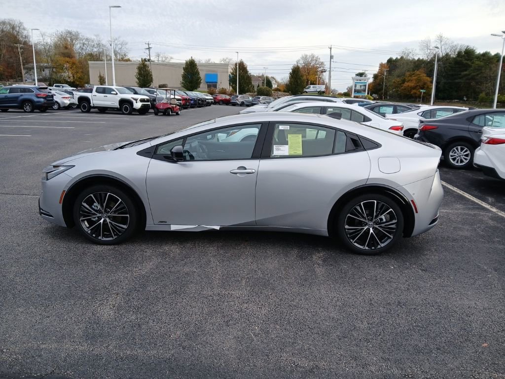 New 2026 Toyota Prius Limited image 4