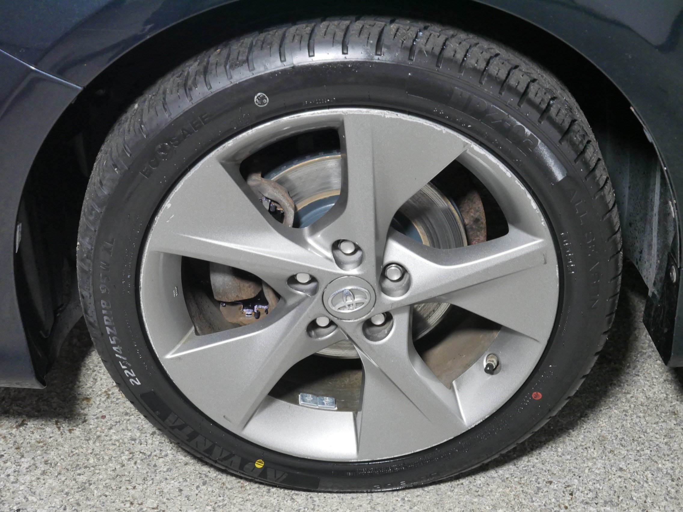 Used 2014 Toyota Camry SE FWD image 15