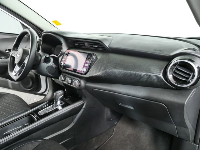 Used 2024 Nissan Kicks SV FWD image 33