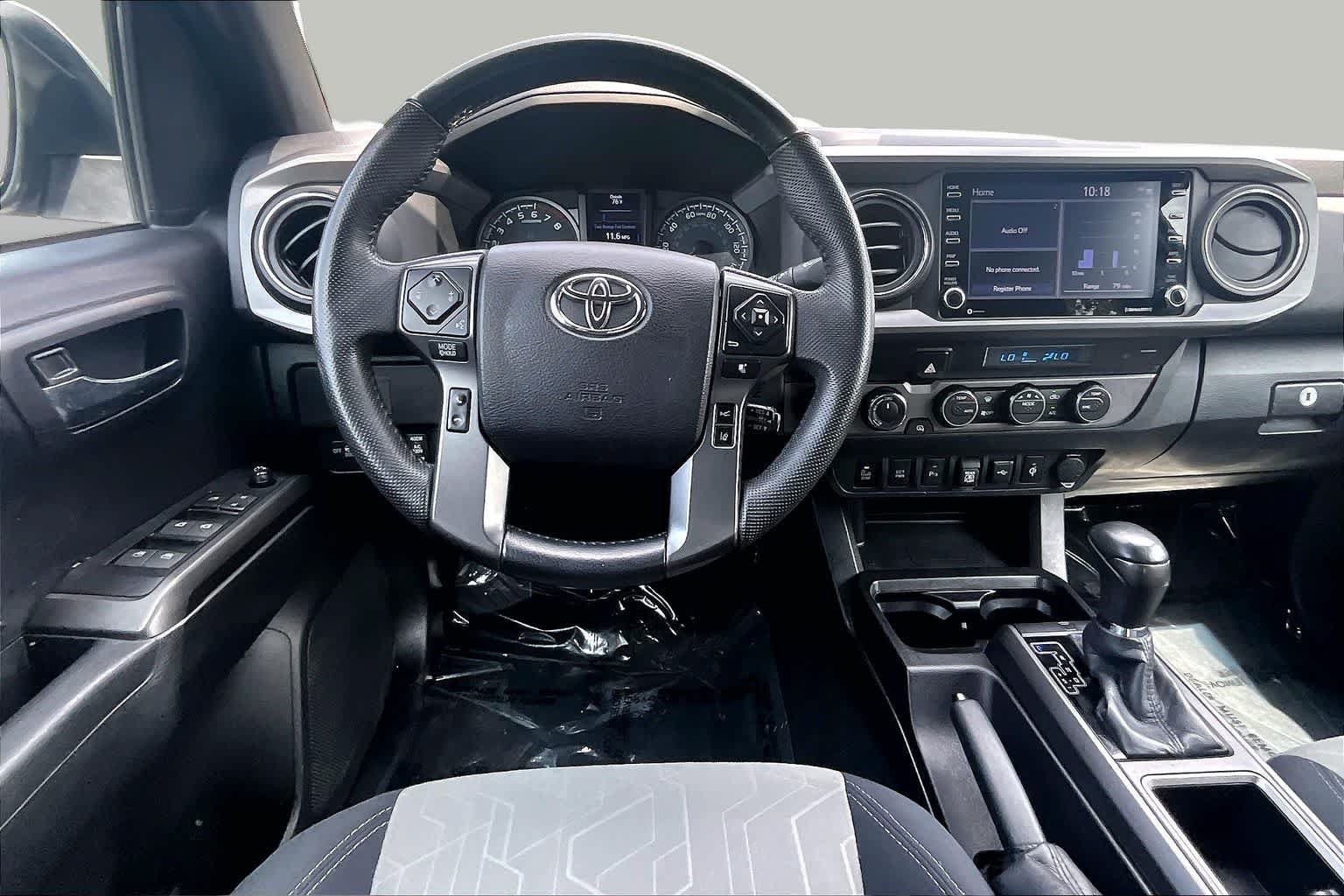 Used 2021 Toyota Tacoma TRD Off-Road w/ Technology Package AWD/4WD image 6
