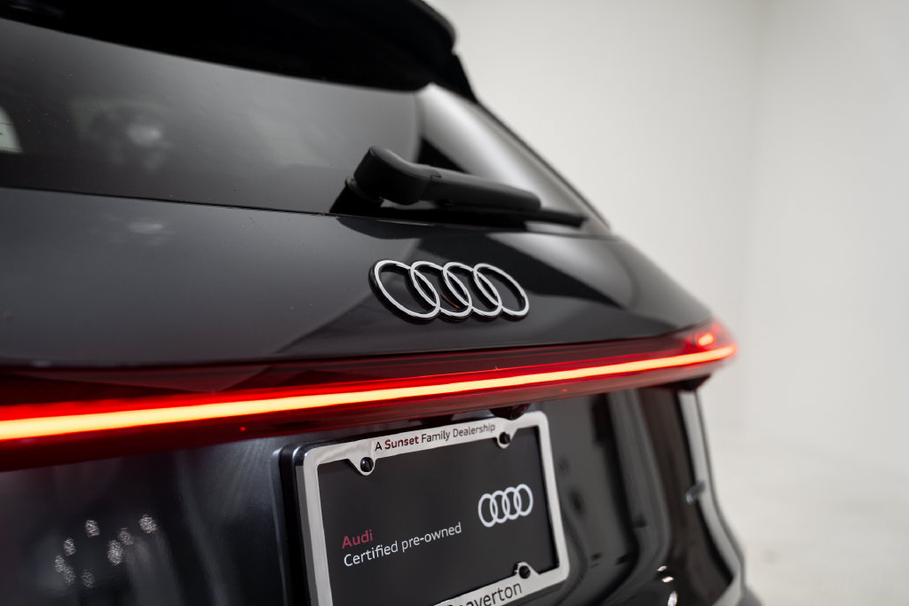 Certified 2025 Audi Q5 Prestige AWD/4WD image 39