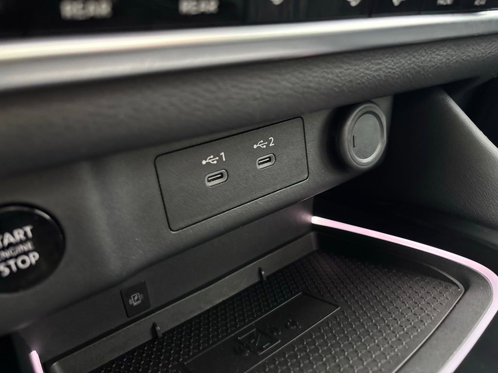 Used 2024 Nissan Rogue Platinum w/ Platinum Premium Package image 30