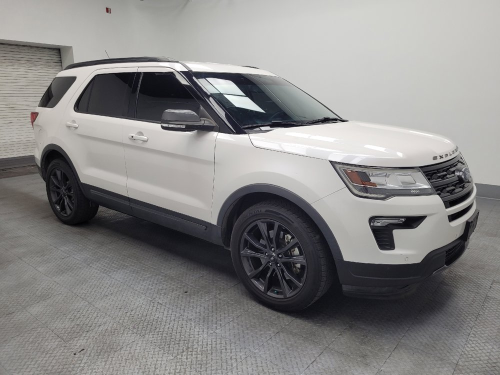 Used 2019 Ford Explorer XLT w/ Equipment Group 202A FWD image 11