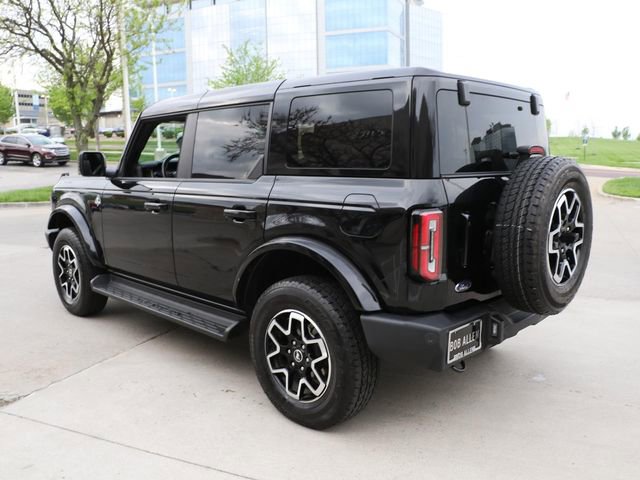 Used 2025 Ford Bronco Outer Banks image 4