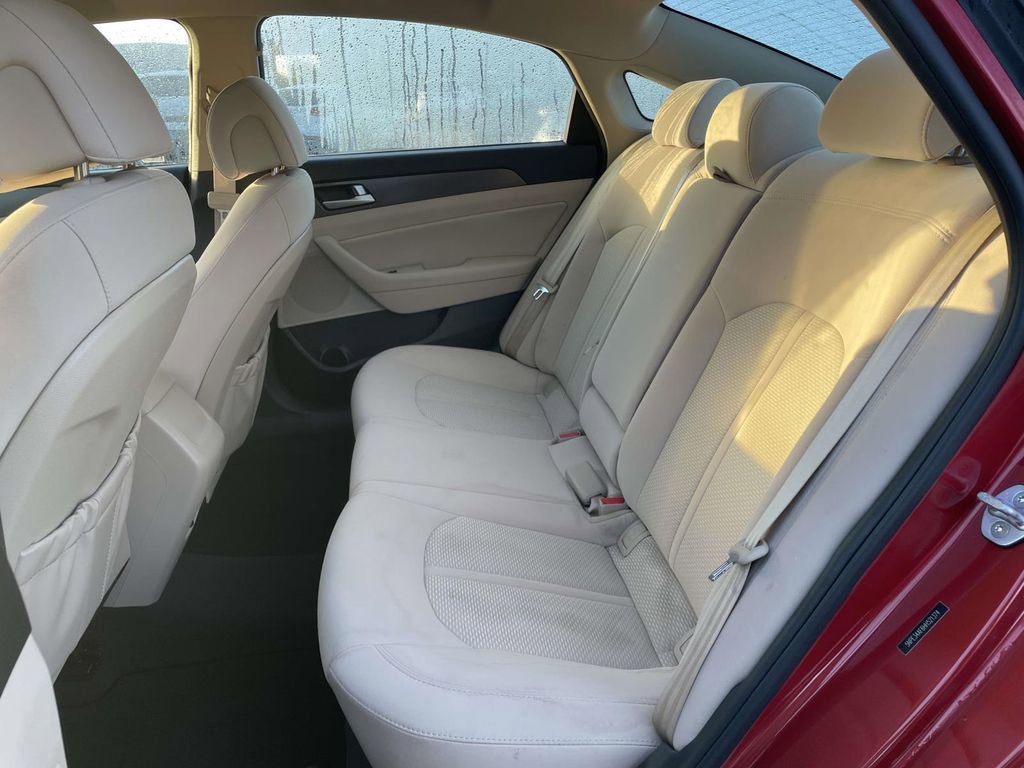 Used 2017 Hyundai Sonata Sport w/ Cargo Package image 3
