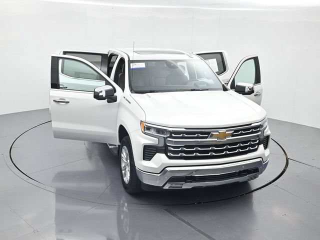 Used 2025 Chevrolet Silverado 1500 LTZ w/ LTZ Premium Package AWD/4WD image 49