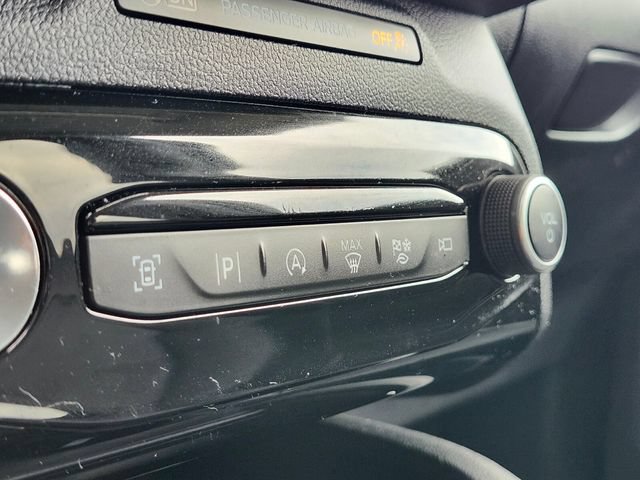 Certified 2024 Ford Escape Platinum AWD/4WD image 25